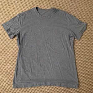 Lululemon men’s shirt